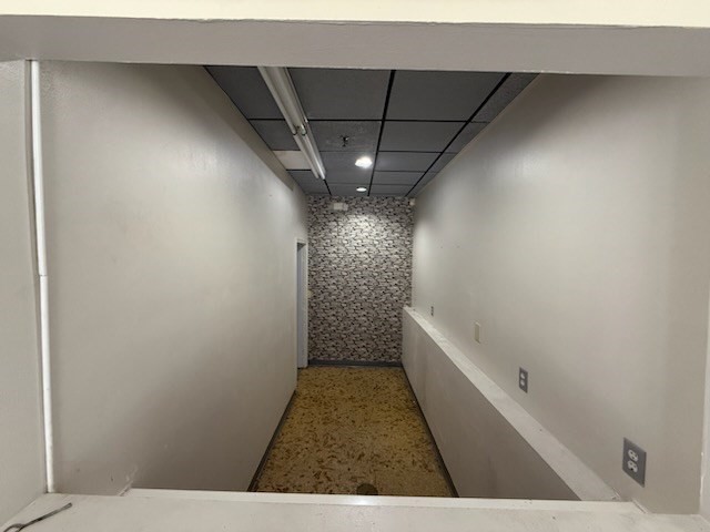 100 Main St
