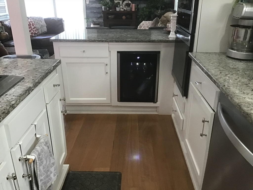 22 Maple St
