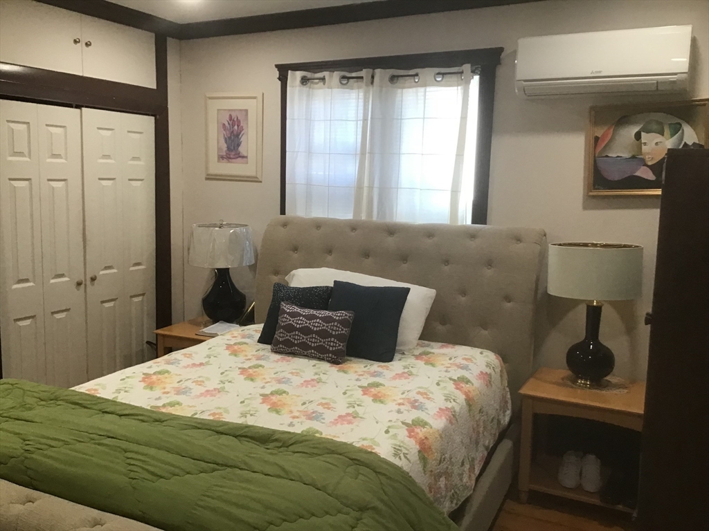 22 Maple St