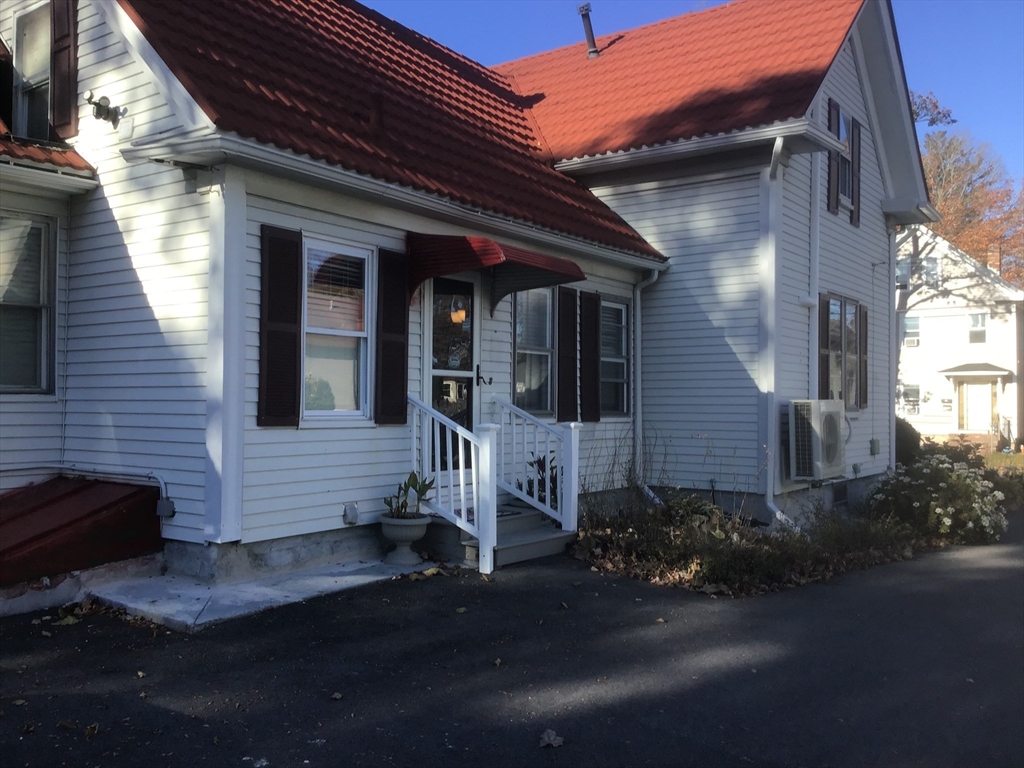22 Maple St