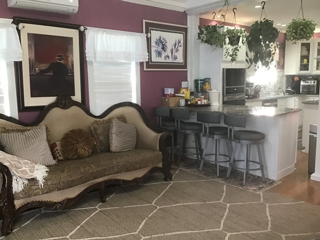22 Maple St