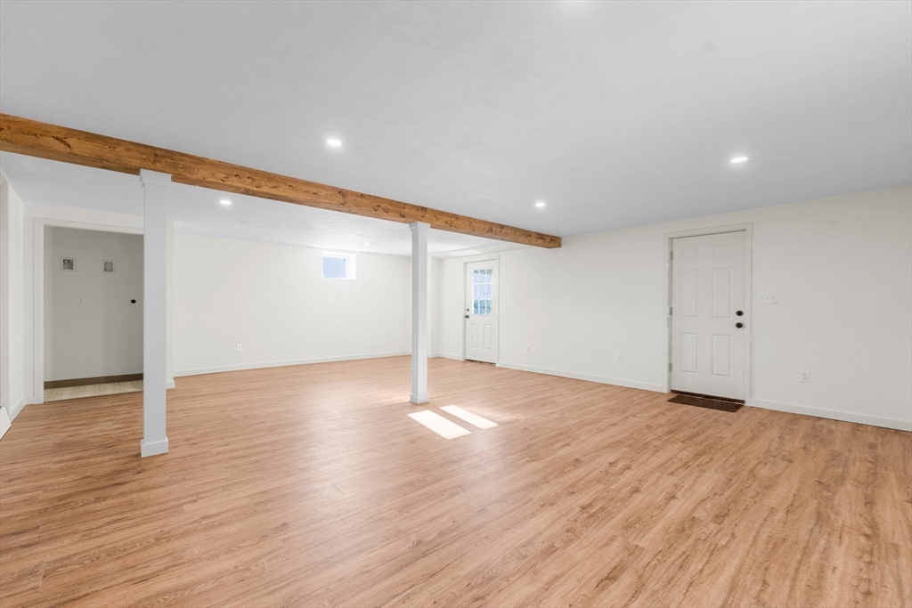 6 Morse Ave