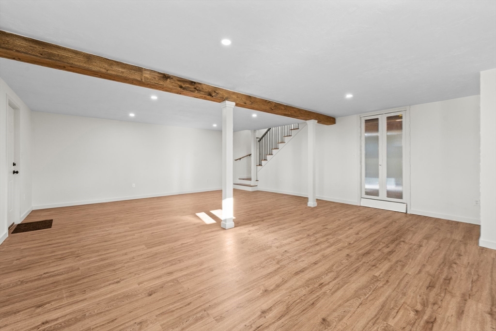 6 Morse Ave