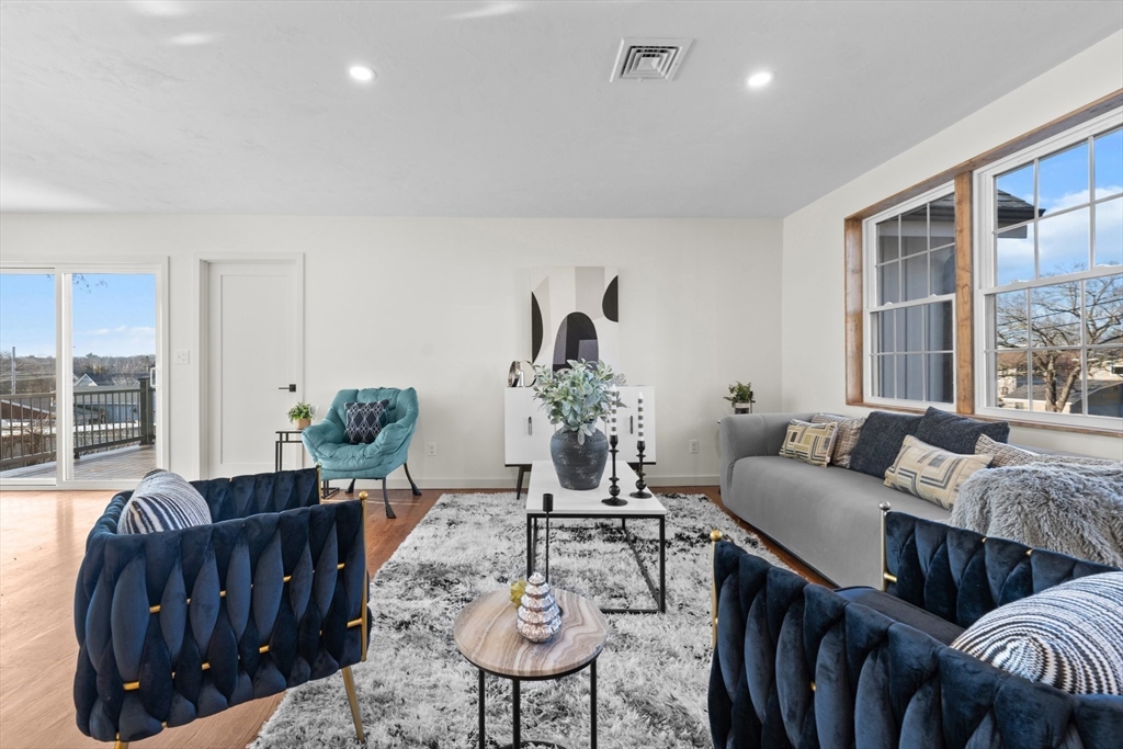 6 Morse Ave