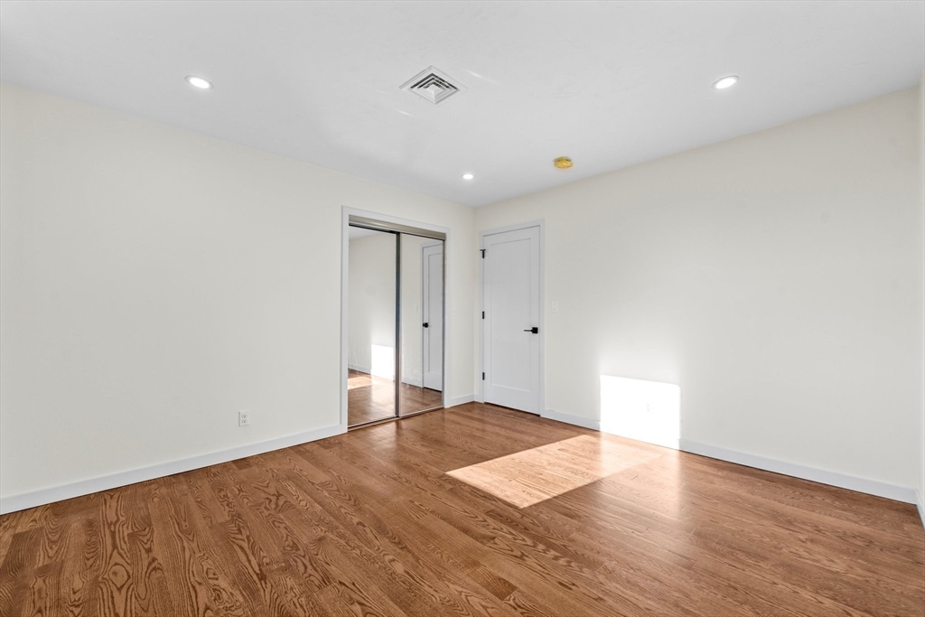 6 Morse Ave