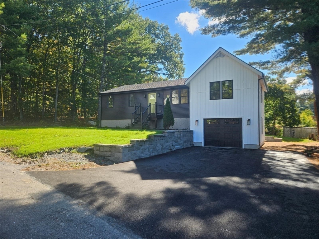 6 Morse Ave