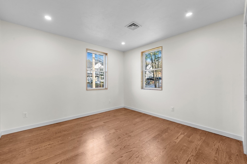 6 Morse Ave