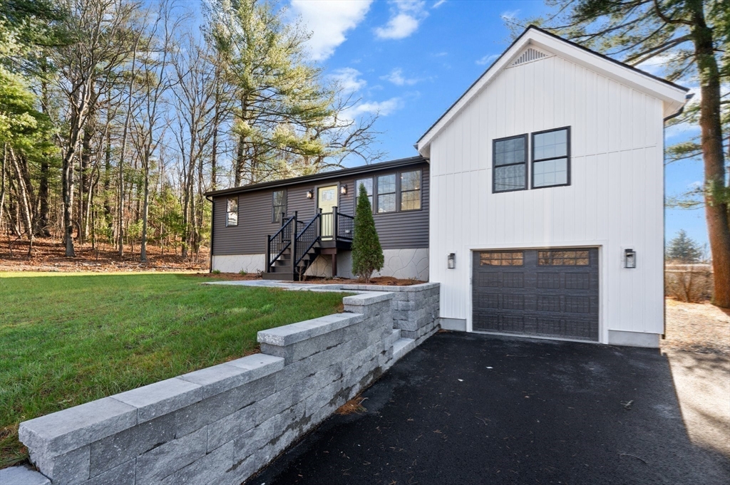 6 Morse Ave