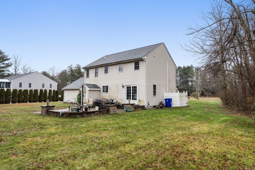 592 Myricks St