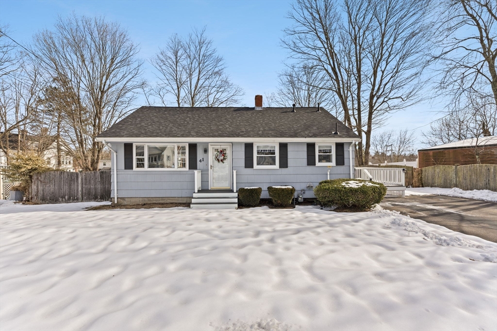 41 Edward St