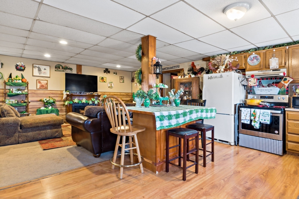 1225 Somerset Ave