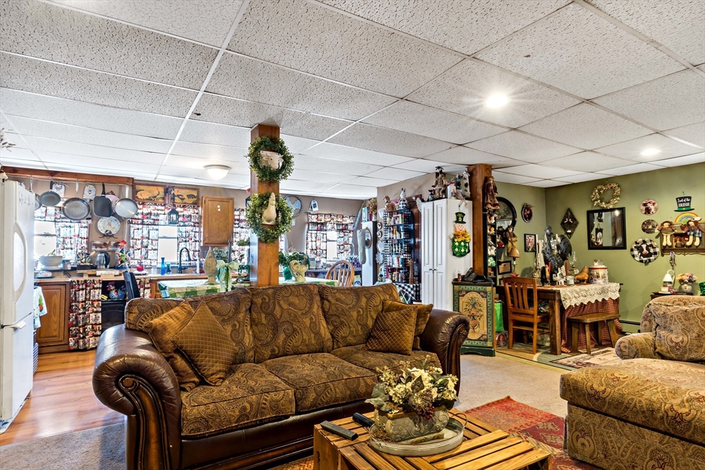 1225 Somerset Ave