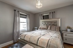 84 Oak St
