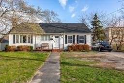 84 Oak St
