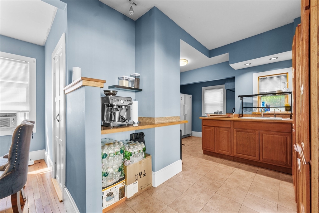 49 Parker St. # 1