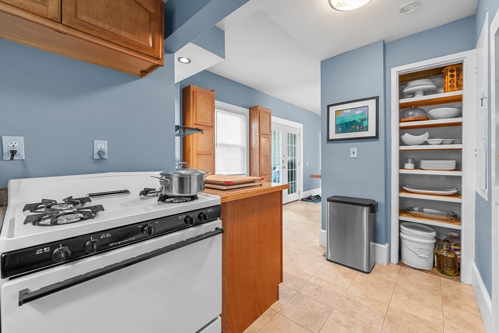 49 Parker St. # 1