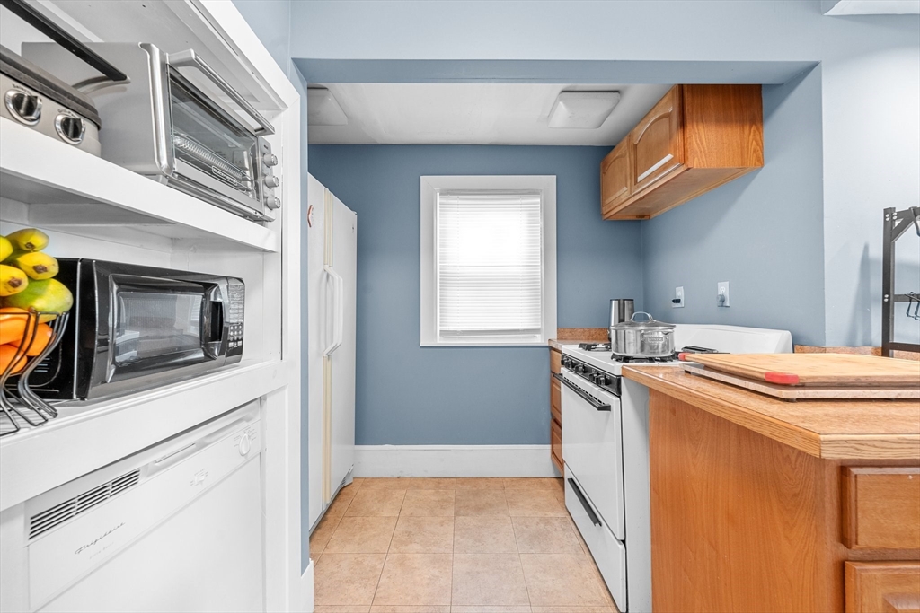 49 Parker St. # 1