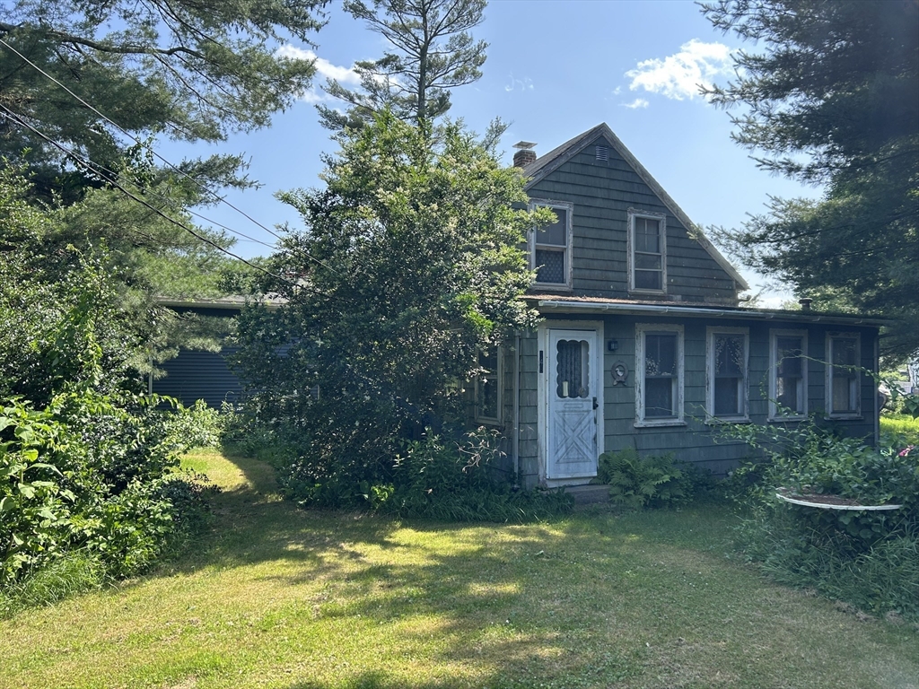 148 Lakeview Ave