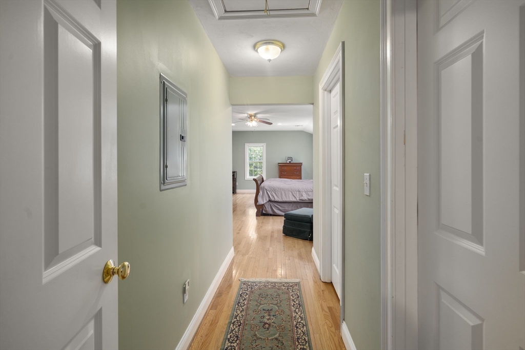 21 Vernon St