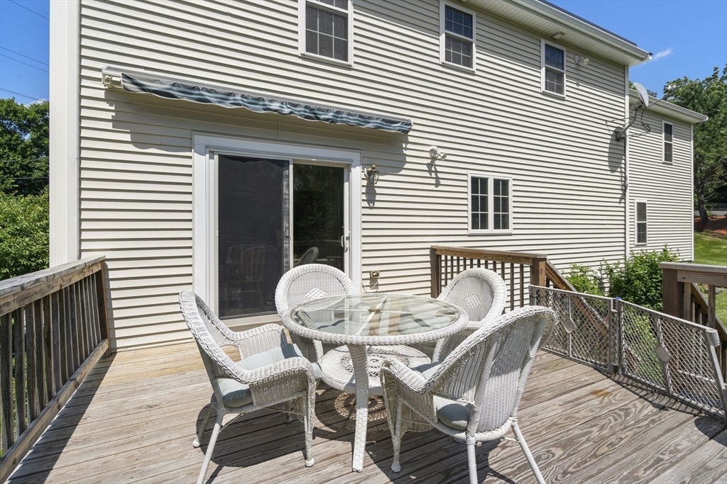 21 Vernon St