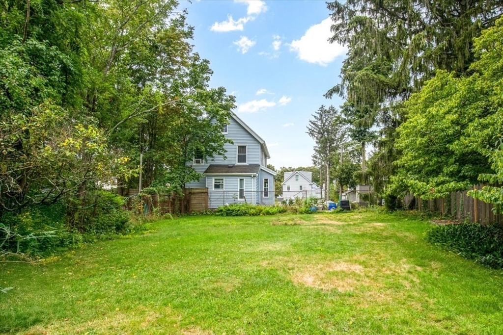 17 Neponset Ave