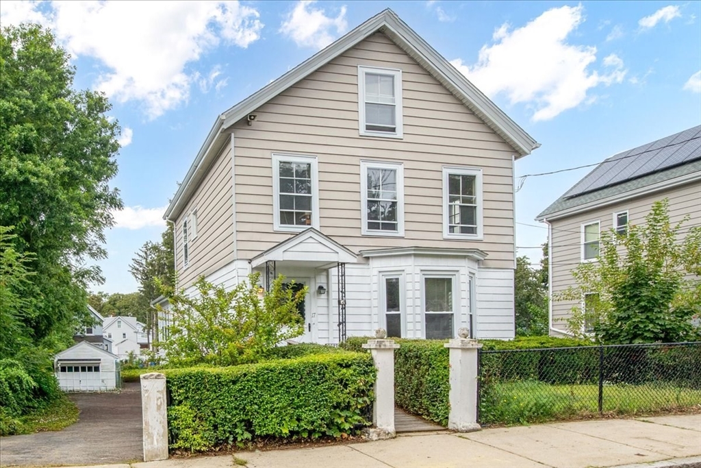 17 Neponset Ave