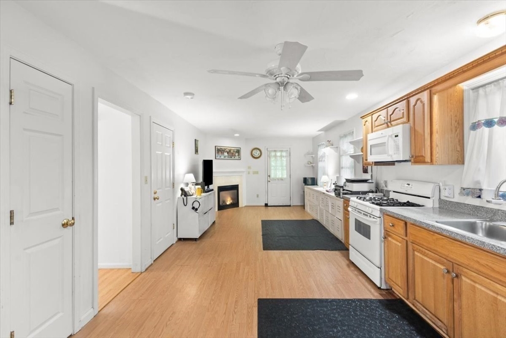 79 Groveland Street