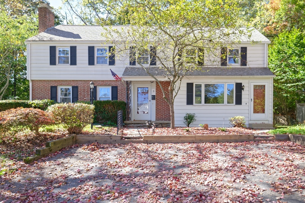 3 Lancaster St