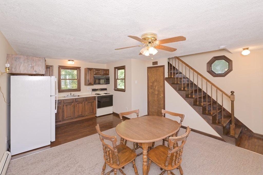 3 Lancaster St