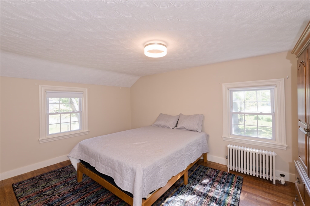 3 Lancaster St