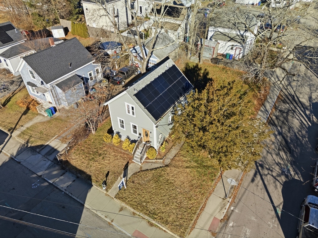 52 Carpenter Street