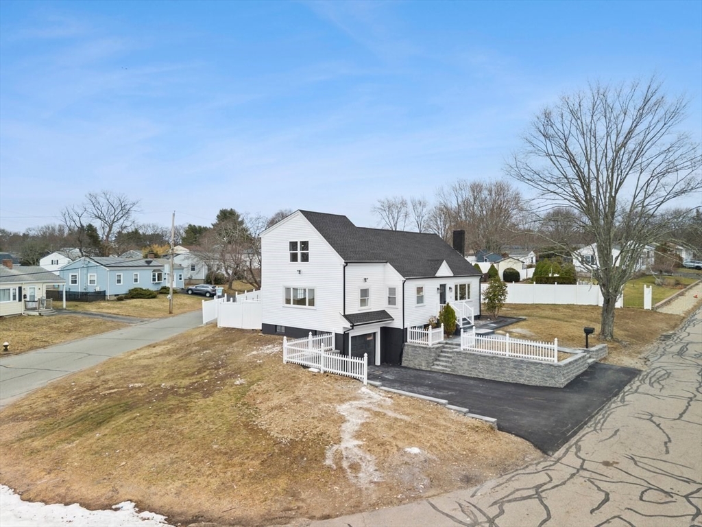 171 Carey Cir