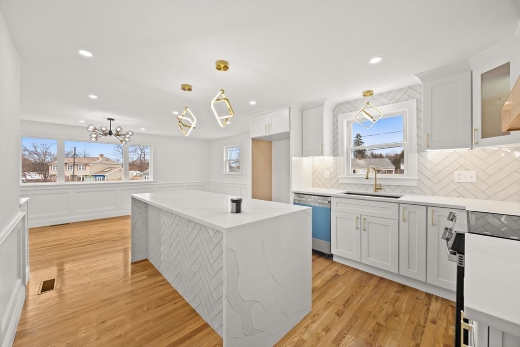 171 Carey Cir