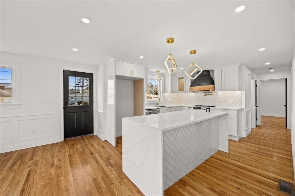 171 Carey Cir