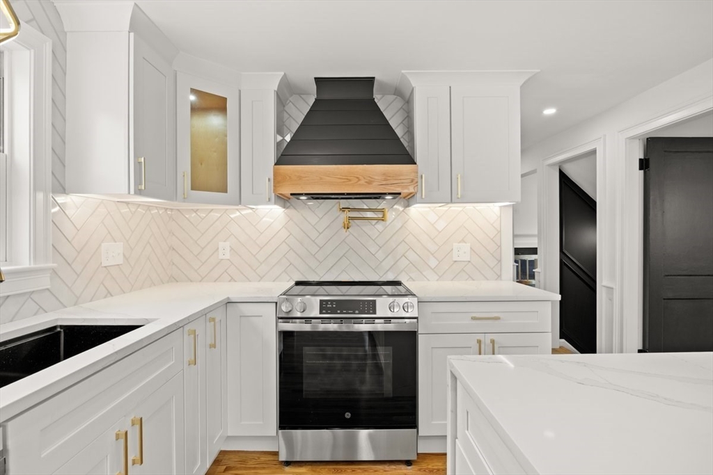 171 Carey Cir