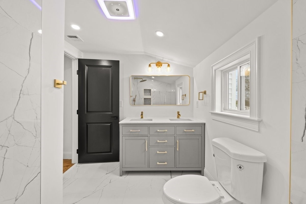 171 Carey Cir