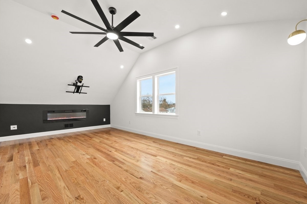 171 Carey Cir