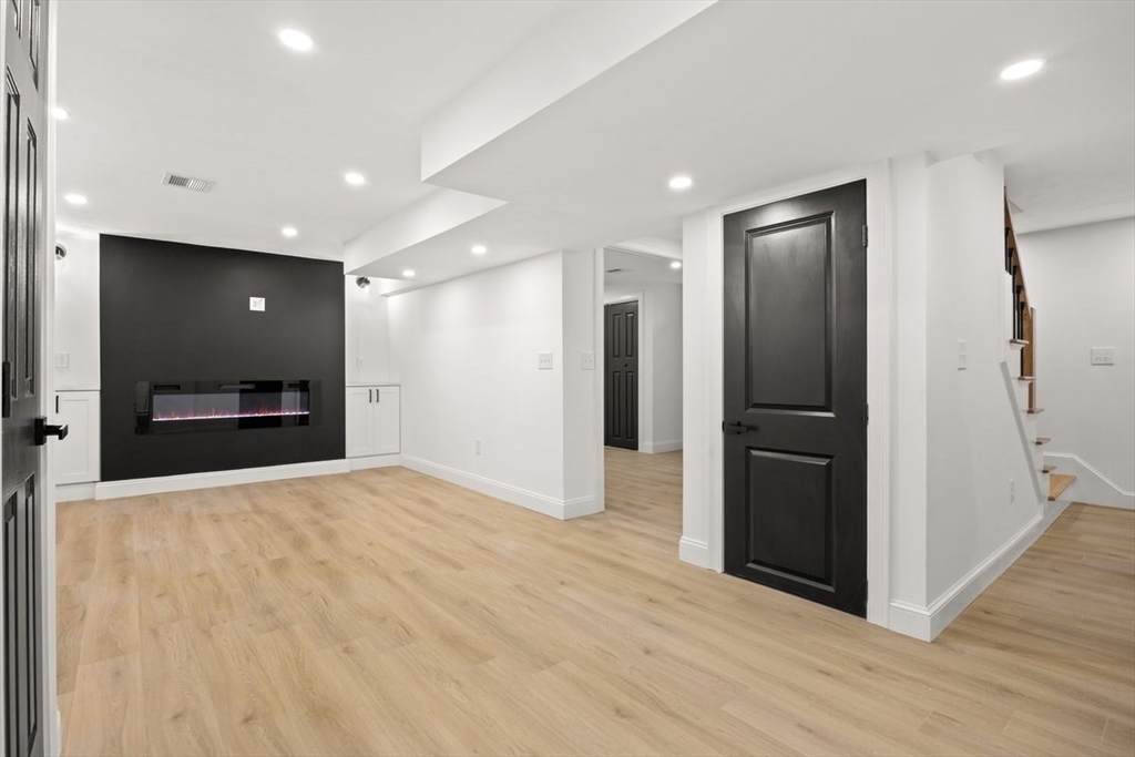 171 Carey Cir