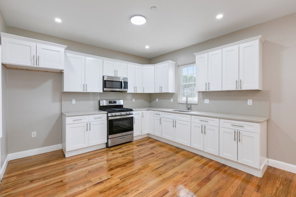 18 Baird St. # 2