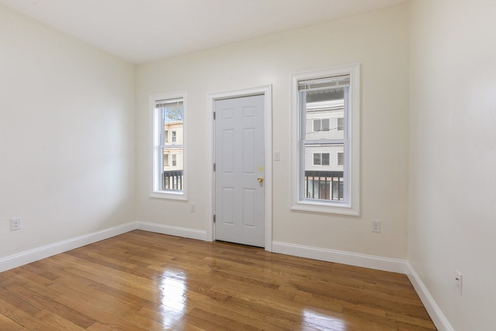 18 Baird St. # 2