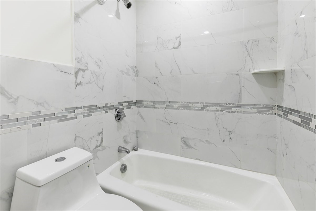 18 Baird St. # 2