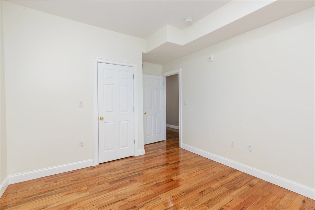18 Baird St. # 2