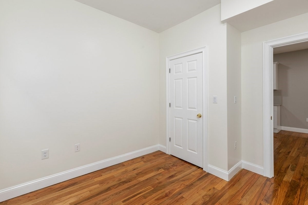 18 Baird St. # 2