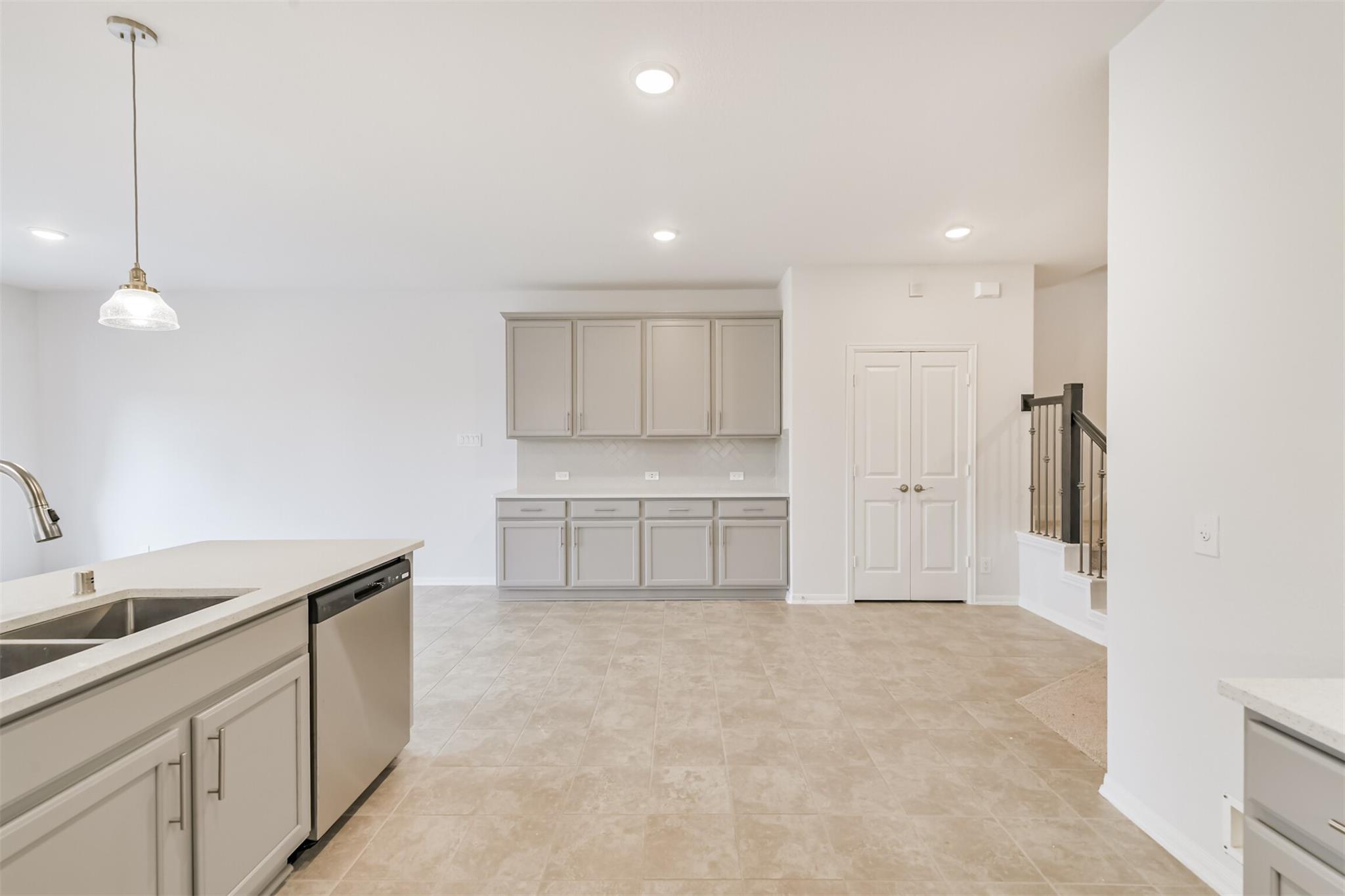 2129 Solstice Boulevard