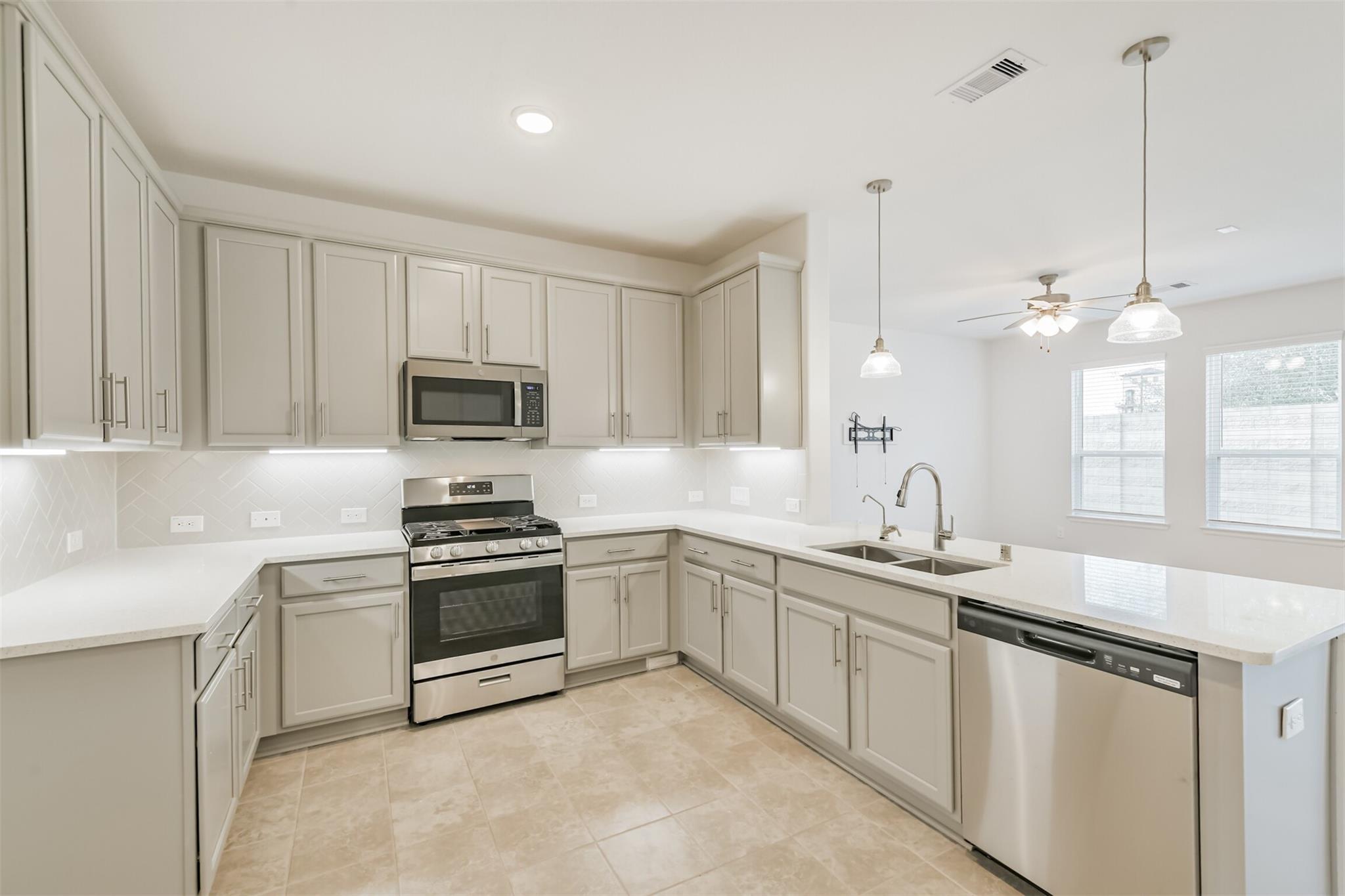 2129 Solstice Boulevard