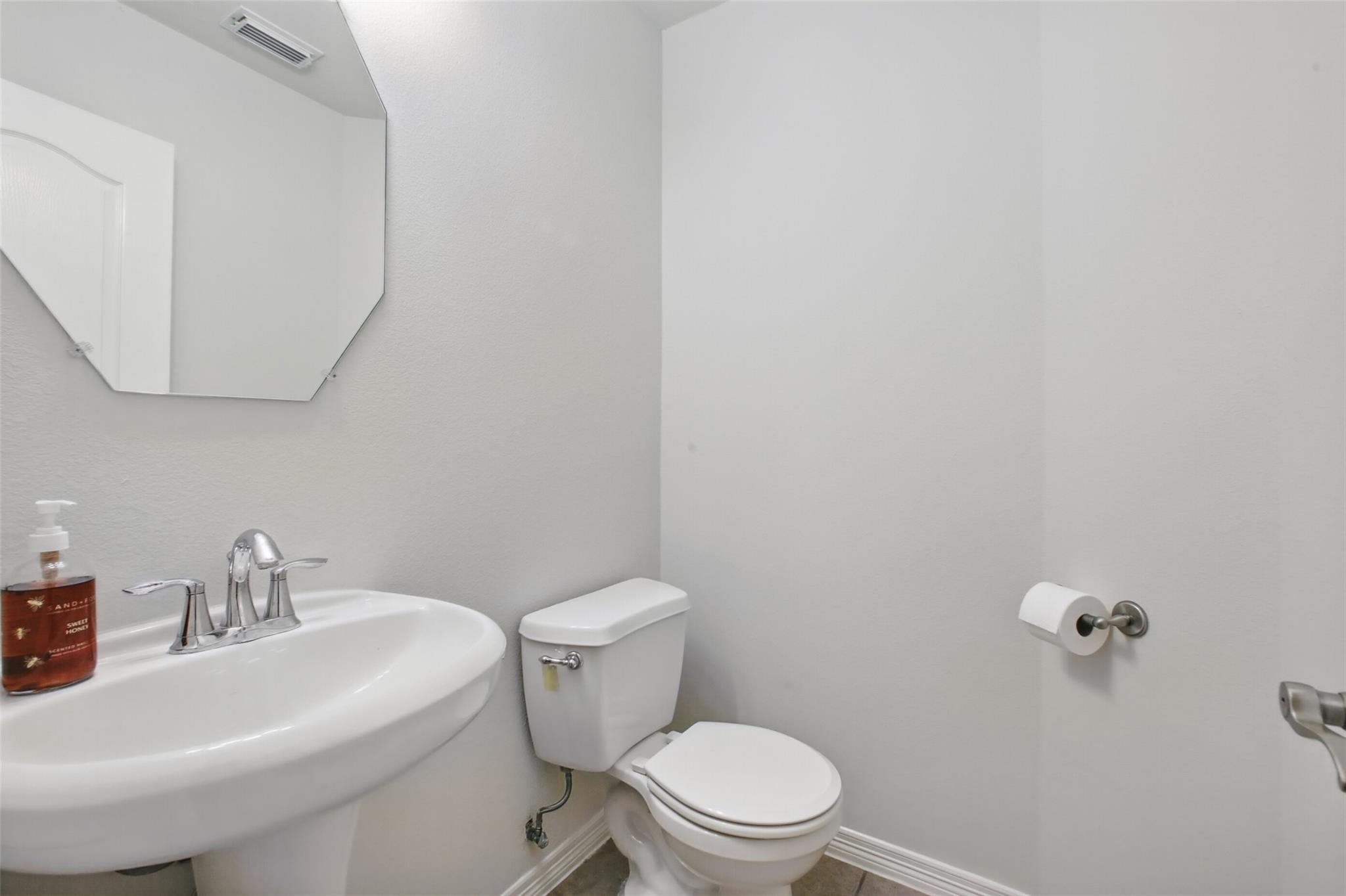 9210 E Lakeside Drive