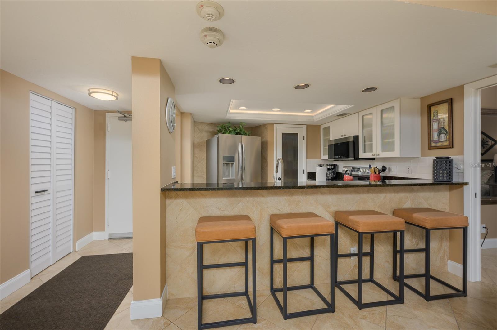 5920 MIDNIGHT PASS RD #104