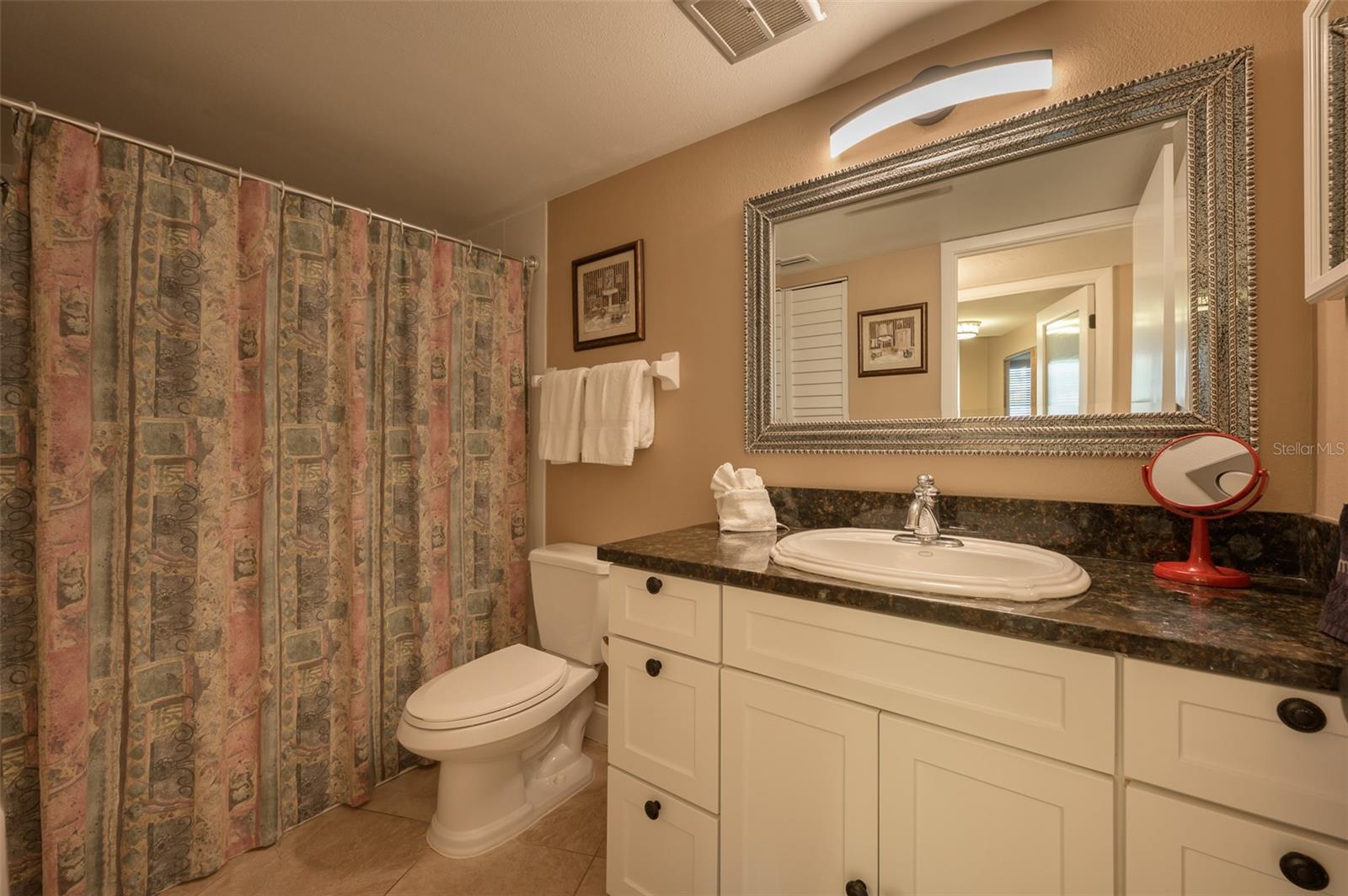 5920 MIDNIGHT PASS RD #104