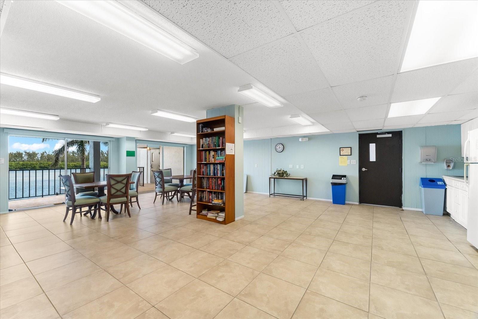 9397 MIDNIGHT PASS RD #906