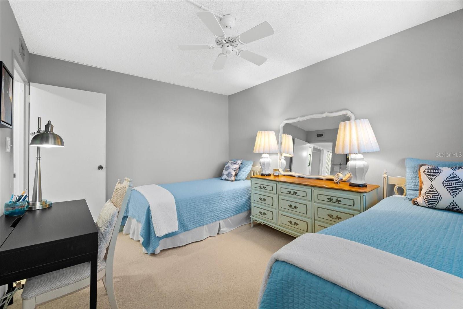 9397 MIDNIGHT PASS RD #906